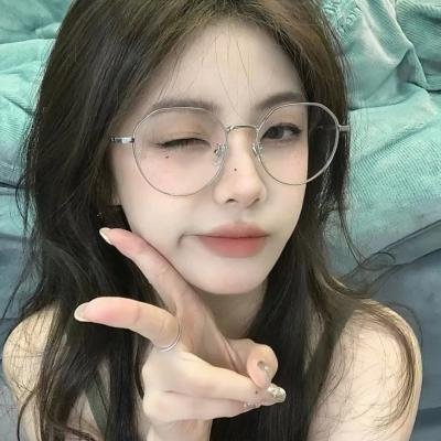 屏风美人